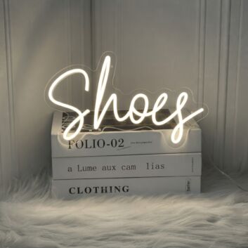 &#39;Shoes&#39; Neon Sign
