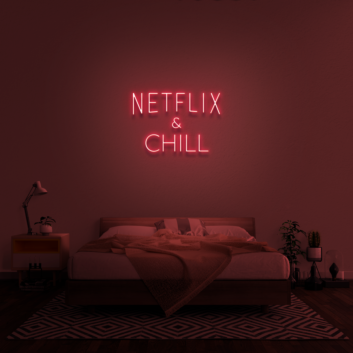 Netflix &amp; Chill&#39; Neon Sign