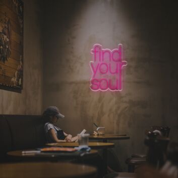 Brighten Your Special Moments: Fing Your Soul LED Neon Sign for Weddings, Parties, and Cozy Home Vibes.