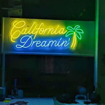 California Dreaming Neon Sign