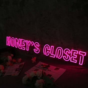 Honey&#039;s Closet Pink Neon Sign