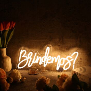 Brindemos Yellow Neon Sign