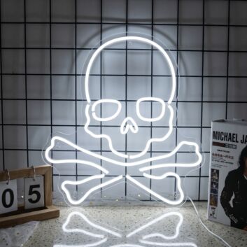 Pirate Skull LED Neon Sign