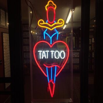 Tattoo Heart Shape Neon Sign Real Neon Light for Tattoo Studios
