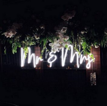 Mr Mrs Neon Sign ideal for wedding celebrations