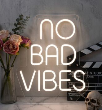 Brighten Up Your Day: The Mini No Bad Vibes LED Neon Sign Perfect for Workspaces, Home Offices, and Relaxing Evenings at the Bar