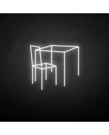 Table and chairs&#39; neon sign