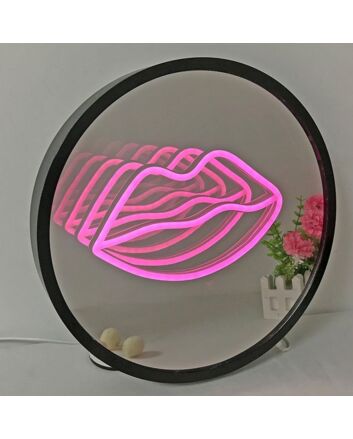 Glamorous Red Lips 3D Mirror Effect