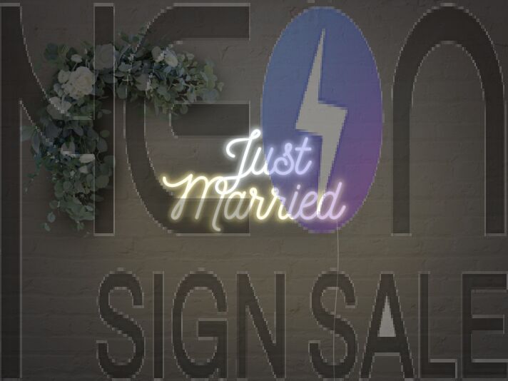 Just Married V1 Neon Sign