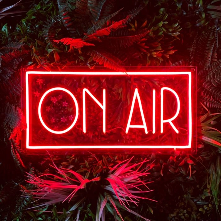 On Air' Neon Sign