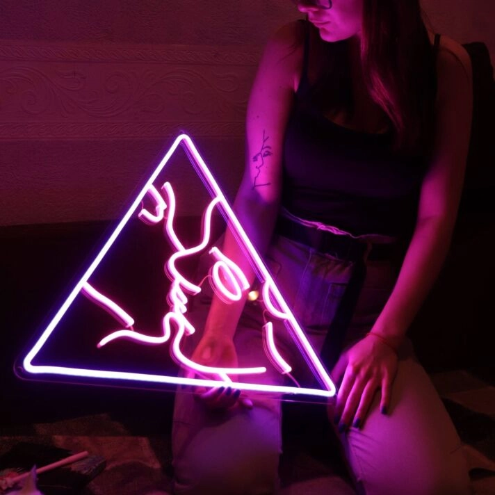 Couple Kissing Aesthetic LED Light Sign