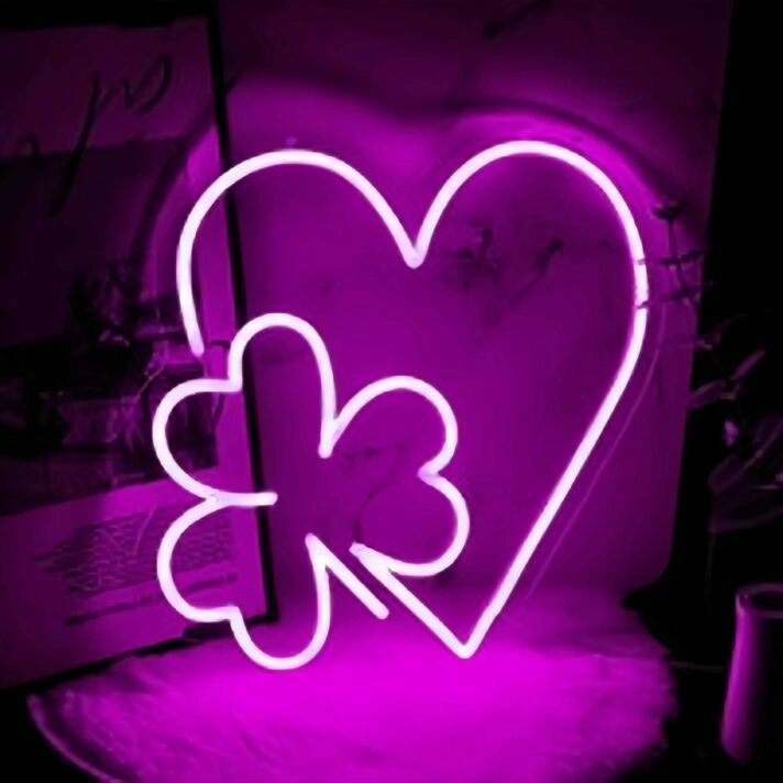 Lucky Heart Love Deco Neon Sign