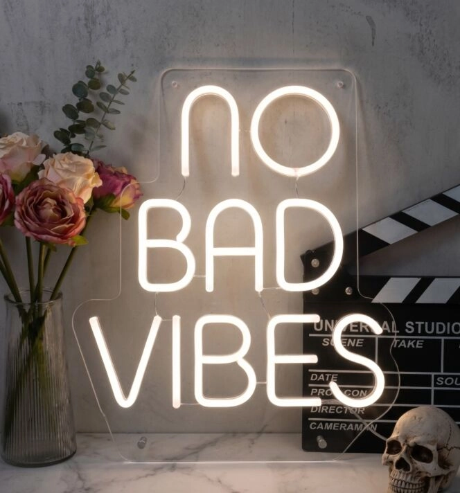 Brighten Up Your Day: The Mini No Bad Vibes LED Neon Sign Perfect for Workspaces, Home Offices, and Relaxing Evenings at the Bar
