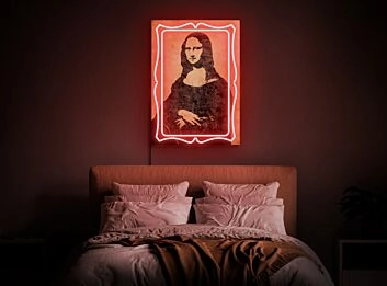 Bring the iconic smile to your space: Mona Lisa wall sign Neon art print Pop art LED UV neon sign - Perfect for cafes, art studios, and eclectic home decor.