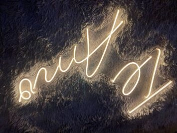 Te Amo Led Neon Sign Peace On Earth Led Light Christmas Decor