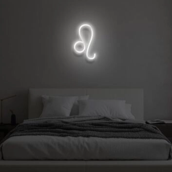 LEO&quot; LED neon sign