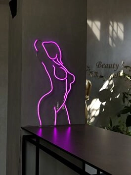 Girl Silhouette &#8211; Led Neon Sign