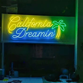 California Dreaming Neon Sign