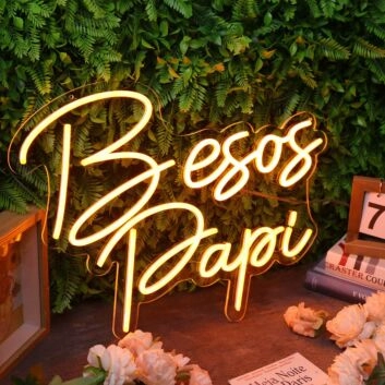 Besos Papi Orange Neon Sign