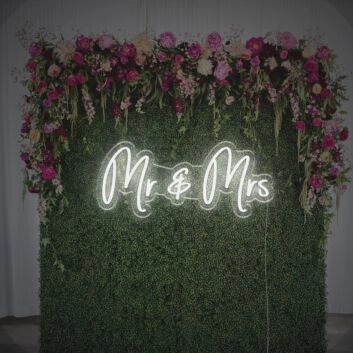 Mr And Mrs For Wedding LED Neon Sign