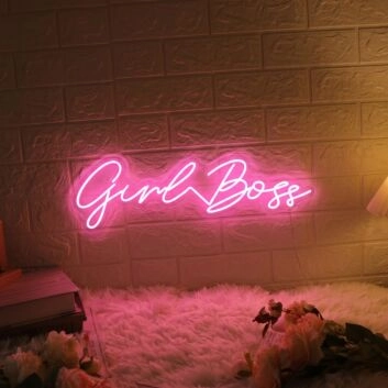 &#39;Girl boss&#39; neon sign