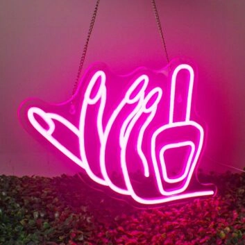 Chic Nail Salon Manicure Neon Sign