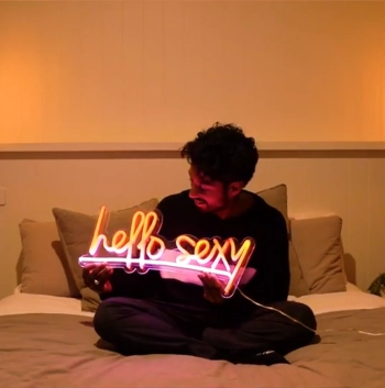hello sexy neon sign