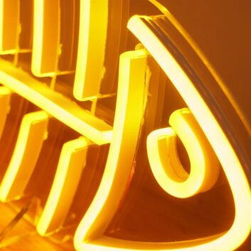 Brighten Up Your Home, Office, or Bar with the Fish Skeleton LED Mini Neon Sign: A Perfect Addition to Any Setting!