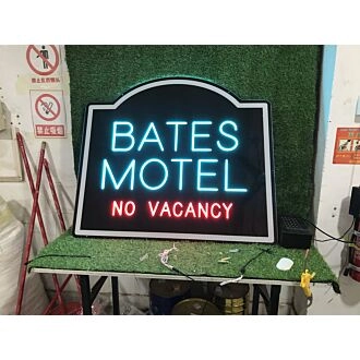 Brighten Up Your Space: Bates Motel No Vacancy UV Print LED Neon Sign - Perfect for Bars, Themed Parties, and Retro Home Decor.