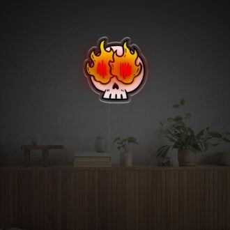 Verbessern Sie die Atmosphäre Ihrer Bar oder Ihres Gaming-Zimmers mit einer LED-Neon-Acrylkunst "Schädelmann mit Feueraugen".