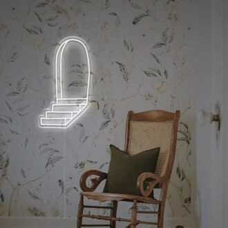 Erhellen Sie Ihren Raum: Grand Entrance LED-Neonschild für Bars, Hochzeiten und schicke Bürodekoration.