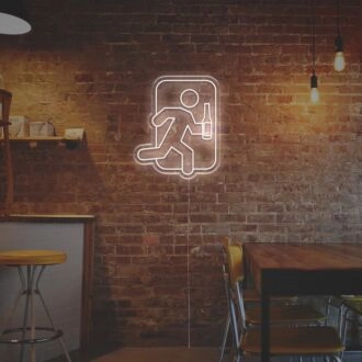 Beleuchten Sie Ihre Bar, Ihr Zuhause und festliche Anlässe mit dem Run To Drink Sign LED Neonzeichen.