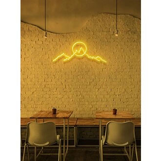 Bergsonnenaufgang Neon Inspiration mit jedem aufgehenden Sonnenaufgang