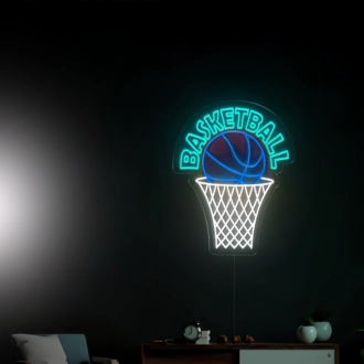 Basketball hängt am Korb Neonlicht.
