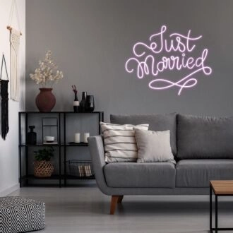 Just Married Neon Sign Celebrate your wedding with this beautiful sign