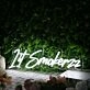 Lit Smokerzz White Neon Sign