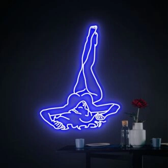 Fügen Sie Ihrer Bar, Ihrem Schlafzimmer oder Ihrer Boutique mit einem Körper-Neon-Schild für Frauen, einem Neon-Schild einer Frau und einer Körper-Wandkunst für Frauen einen lebendigen Touch hinzu.