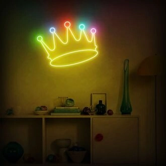 Kronen-Neonschild für königliche und elegante Räume.