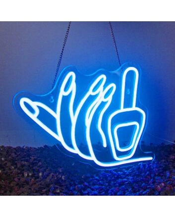 Chic Nail Salon Manicure Neon Sign