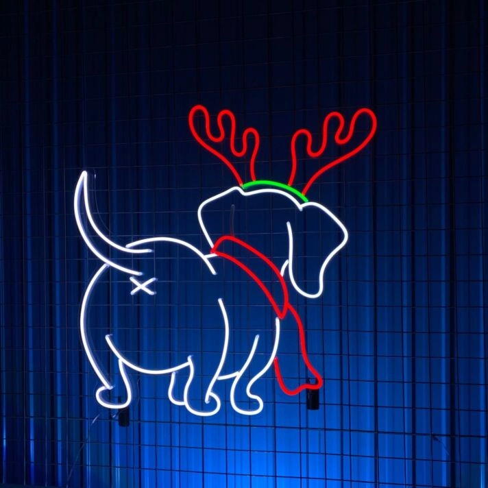 Brighten Your Festivities: Dachshund Christmas LED Sign, Perfect for Home Decor, Office Celebrations, and Holiday Parties.