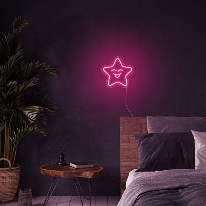 Mini Smile Star Neon Sign
