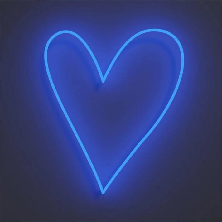 Brighten Up Your Spaces: Cute Heart LED Neon Sign for Home Decor, Trendy Office Ambience, Chic Store Fronts, Romantic Wedding Settings & Vibrant Parties.
